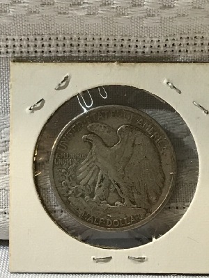 556187