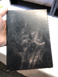 554373