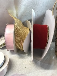 554905