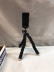 555372