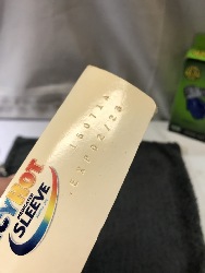 555610