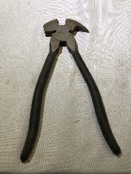 555835