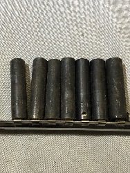 555915