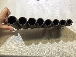 555918