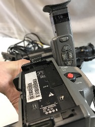 555932