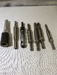 556016