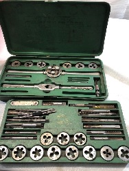556047