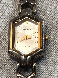 556093