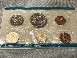 556115