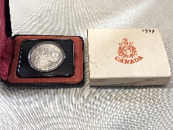 556129