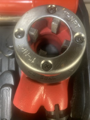 553266