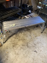 548807