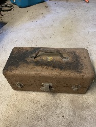552370