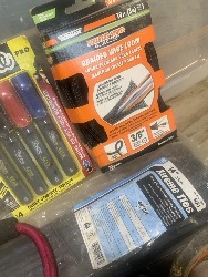 552799