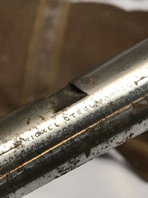556862