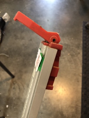 556994