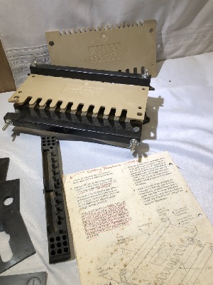 557130
