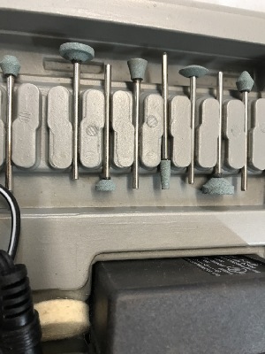 557176