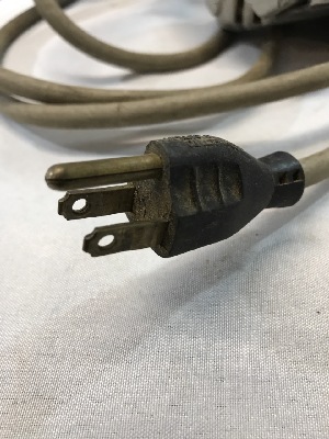 557184