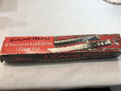 557325
