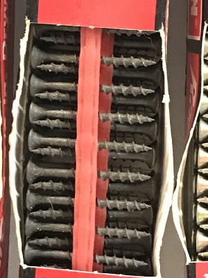 557398