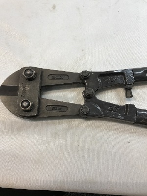 557445