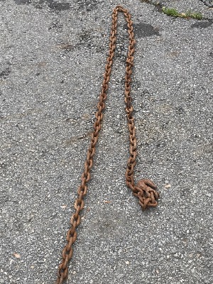 557537