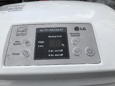 557542