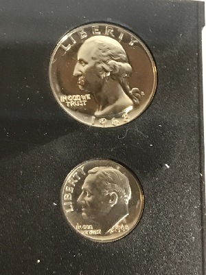 557783
