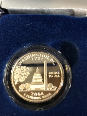 558015
