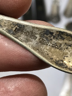 558034