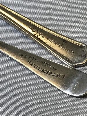 558042