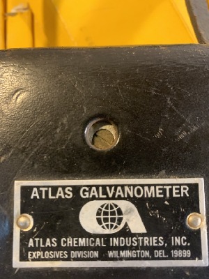 558367