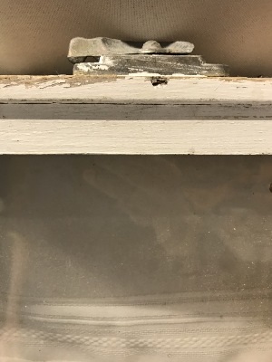 558467