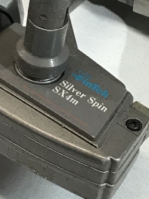 558545