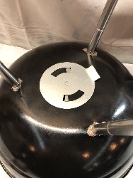 556872
