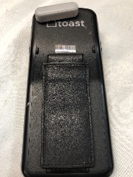 556881