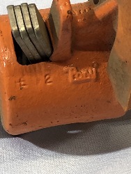 556958