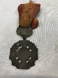 557240