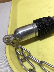 557252