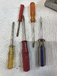 557276