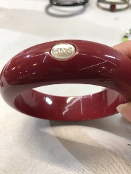 557336