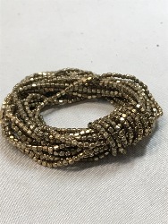 557341