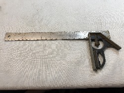 557440