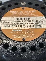 557477