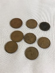 557935