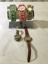 558103