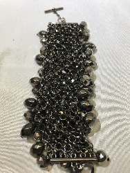 558249