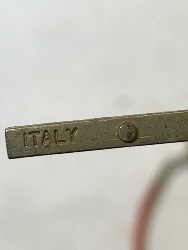 558318