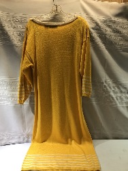 558617